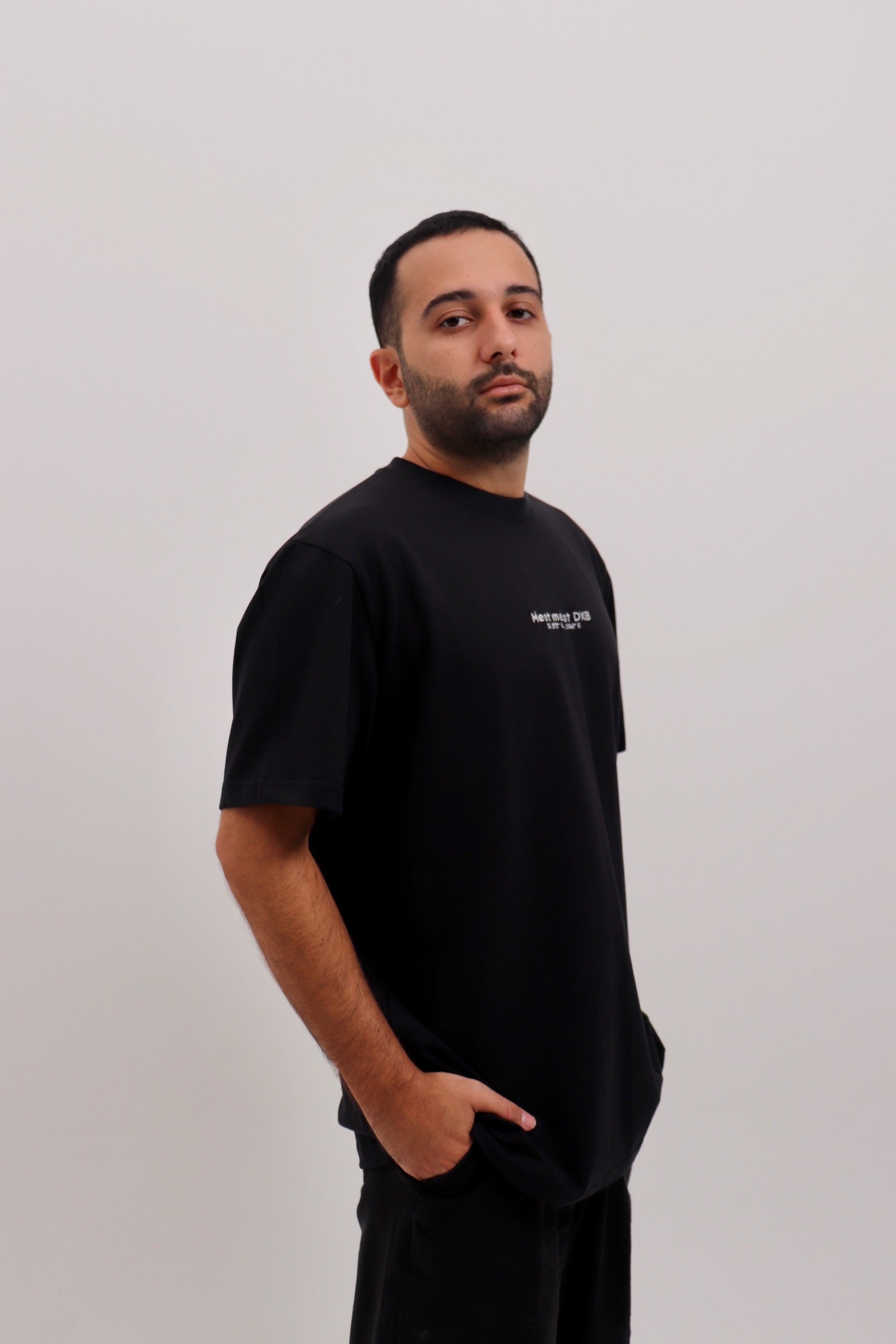 Essential DXB Tee Black